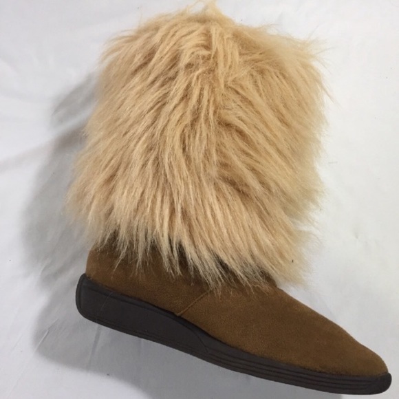 Shoes - Fur top faux suede Boots 8
